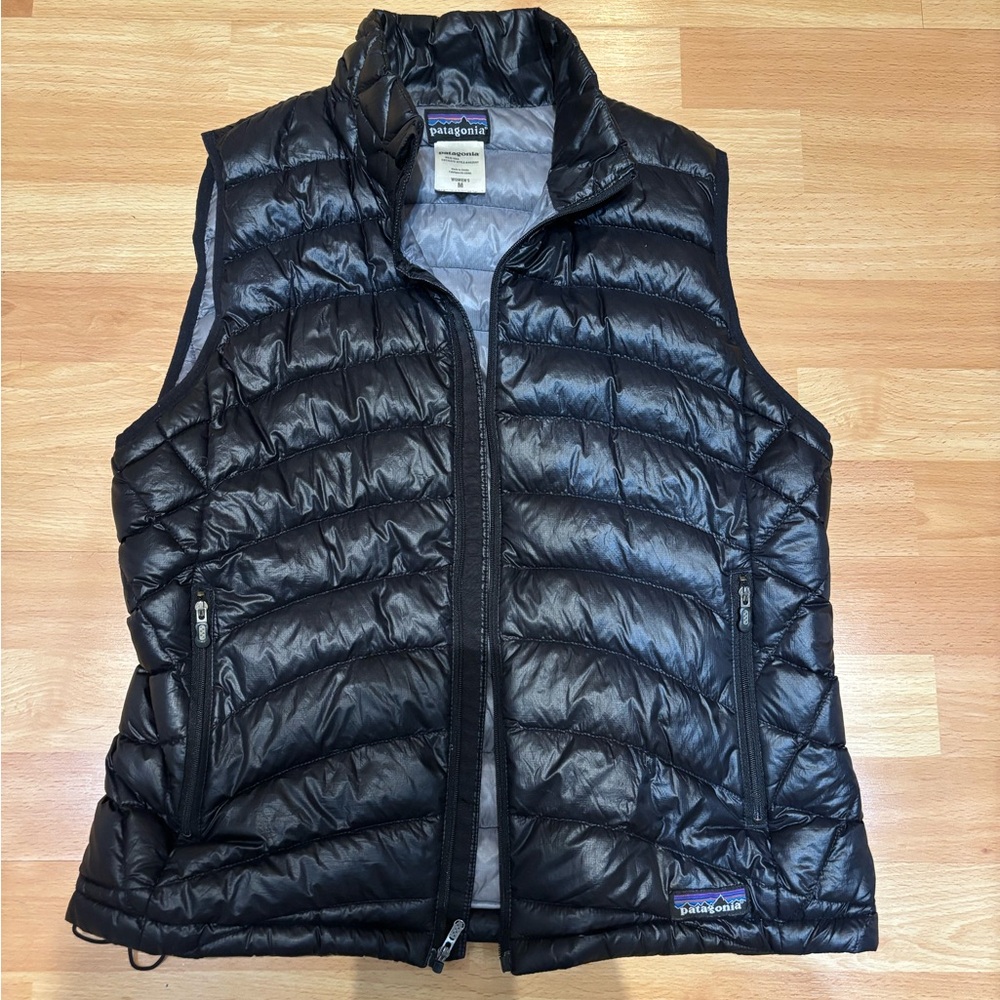 Patagonia Black Puffer Vest